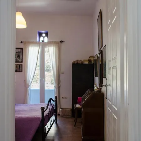 Balcony To The Aegean Hébergement de vacances Stení