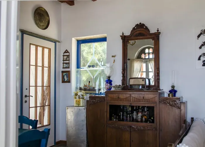 Balcony To The Aegean * Stení