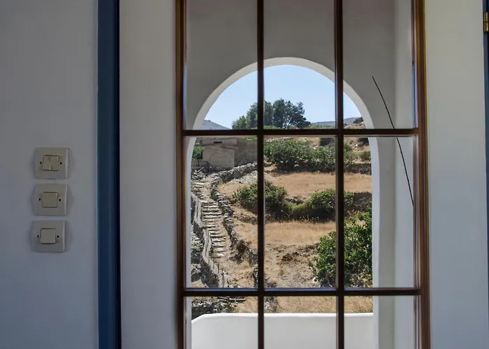 Balcony To The Aegean Stení